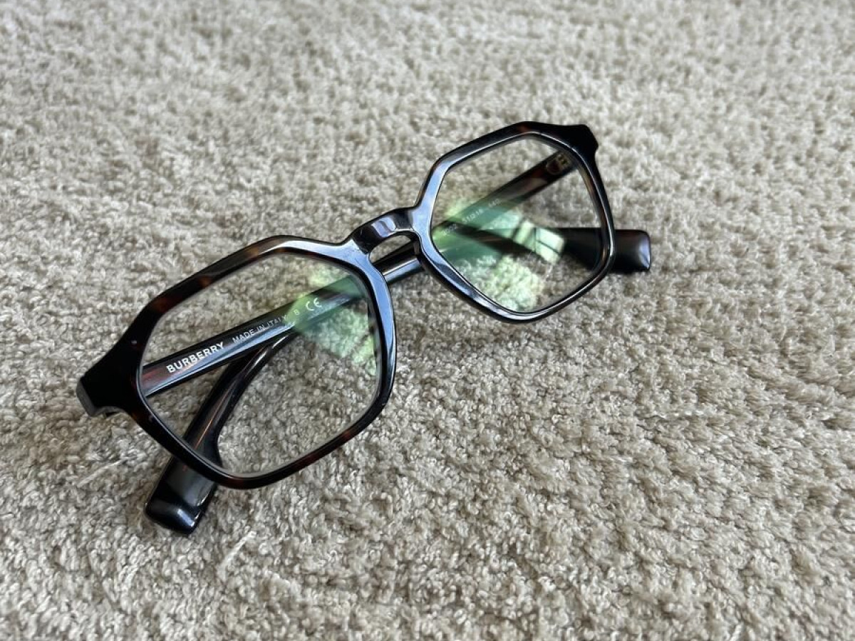 Burberry - B2294300251&curren;18140