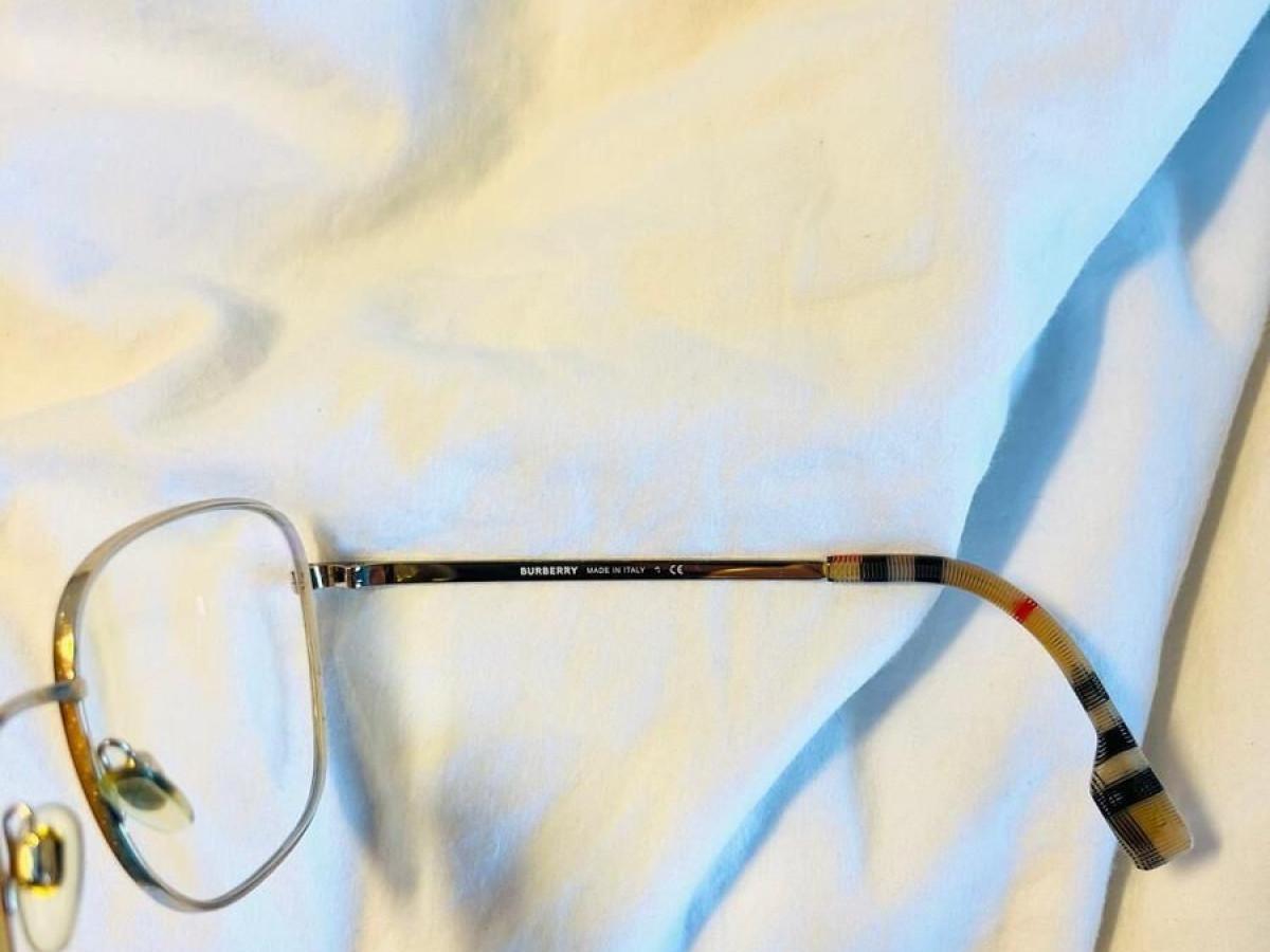 Burberry Elliott  - BE134471109 55&curren;20