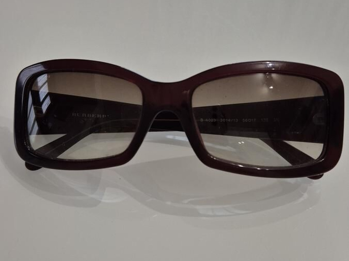 Burberry  - B4023 56&curren;17