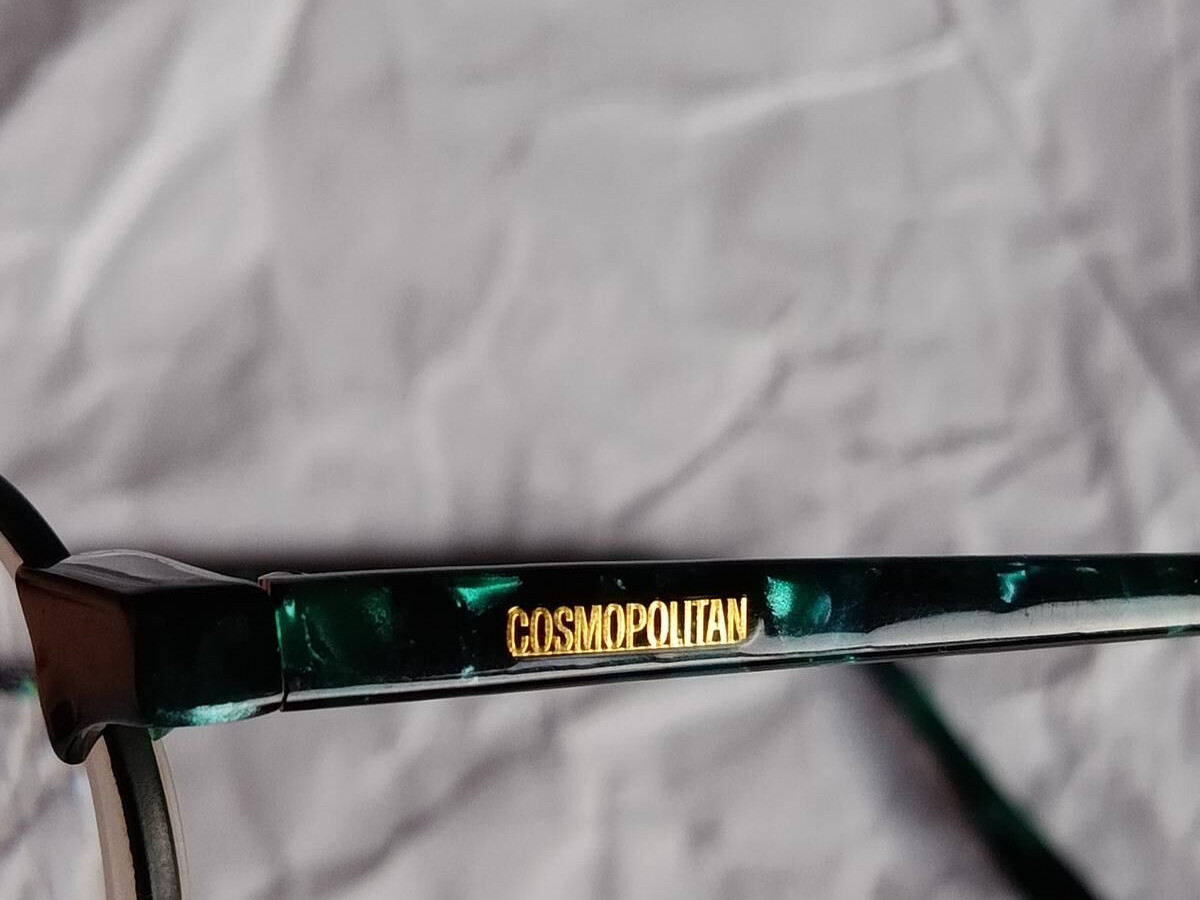 COSMOPOLITAN  - TM Hearst  FREM 48&curren;21