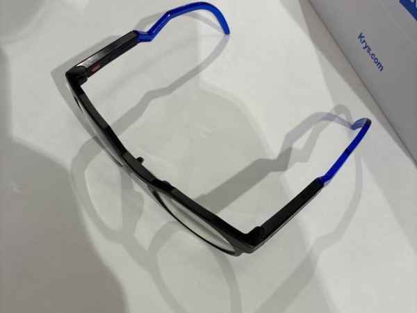 Oakley - Hstn  9242 52&curren;21