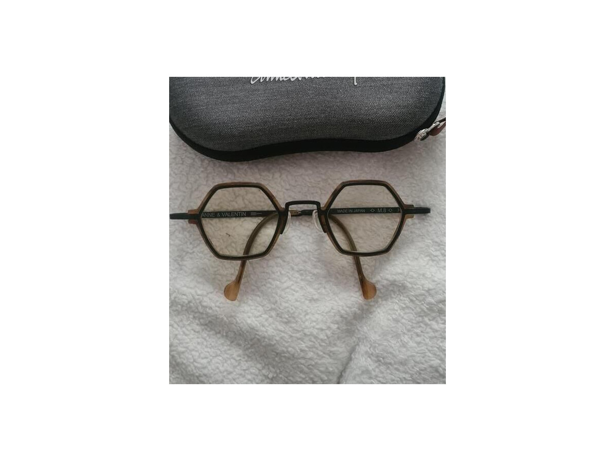 Anne et Valentin - M8 H31 titanium 48¤20