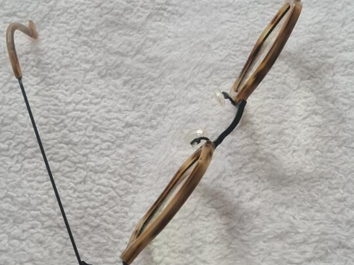 Anne et Valentin - M8 H31 titanium 48¤20