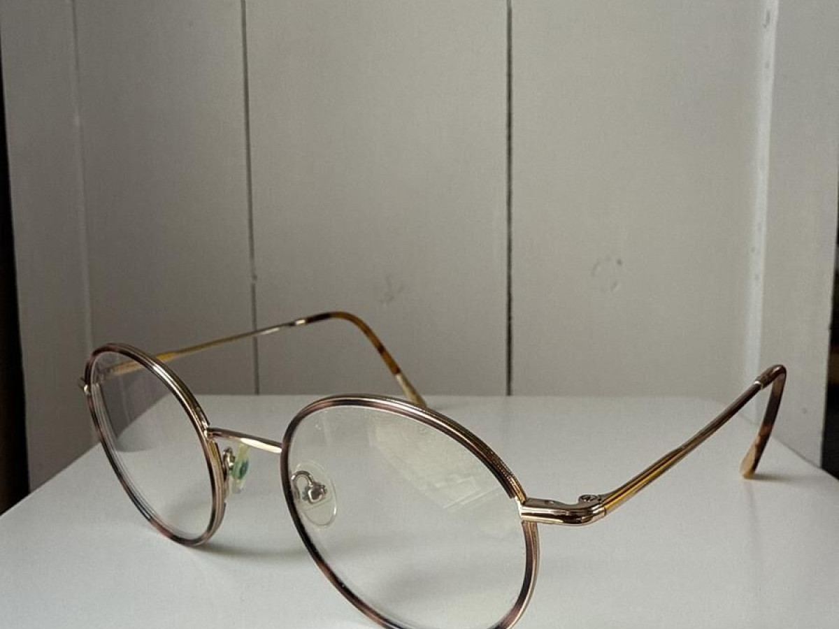 WHISTLER HILLS - DR CASTLE 02 48&curren;22-145