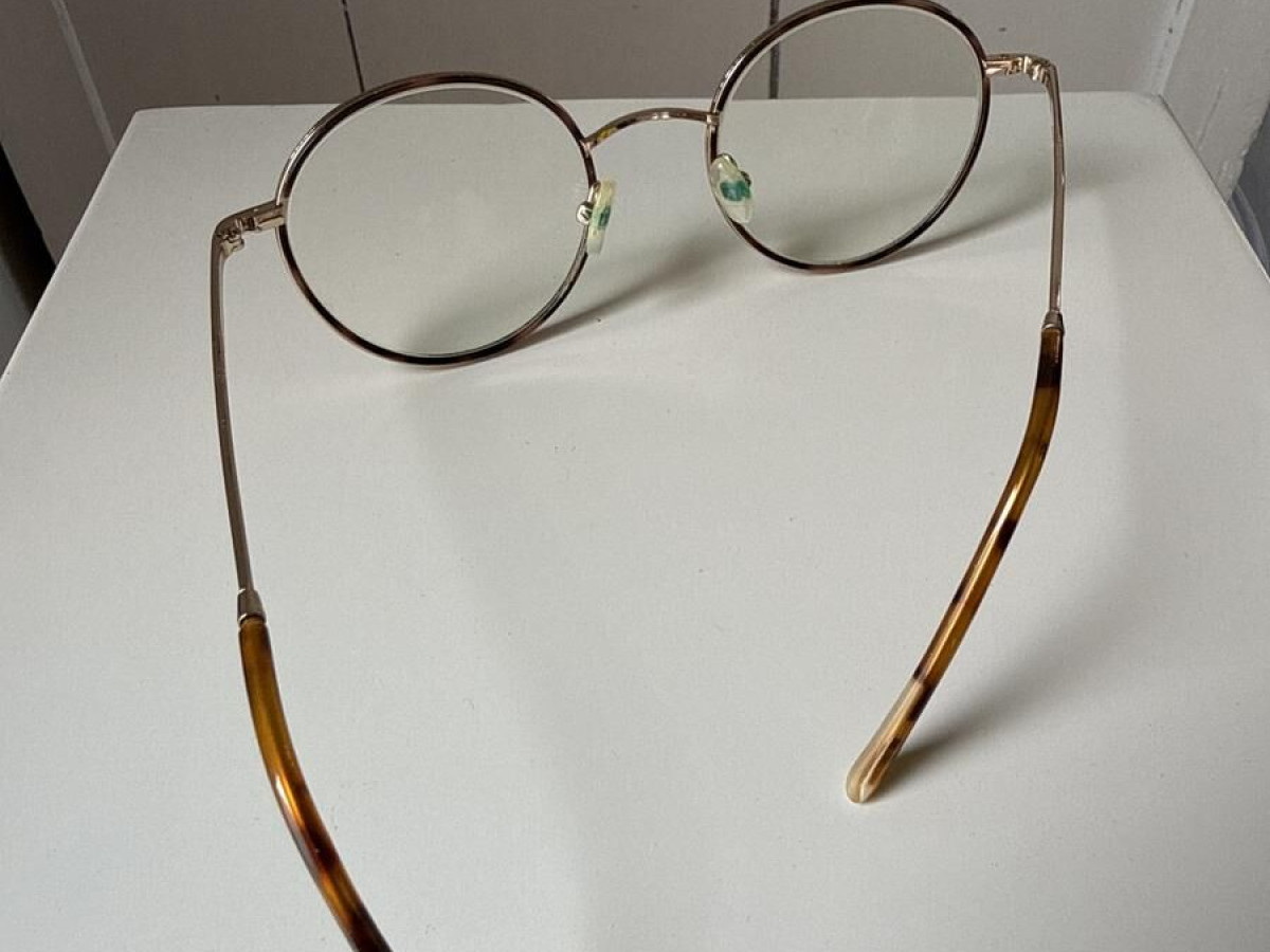 WHISTLER HILLS - DR CASTLE 02 48&curren;22-145