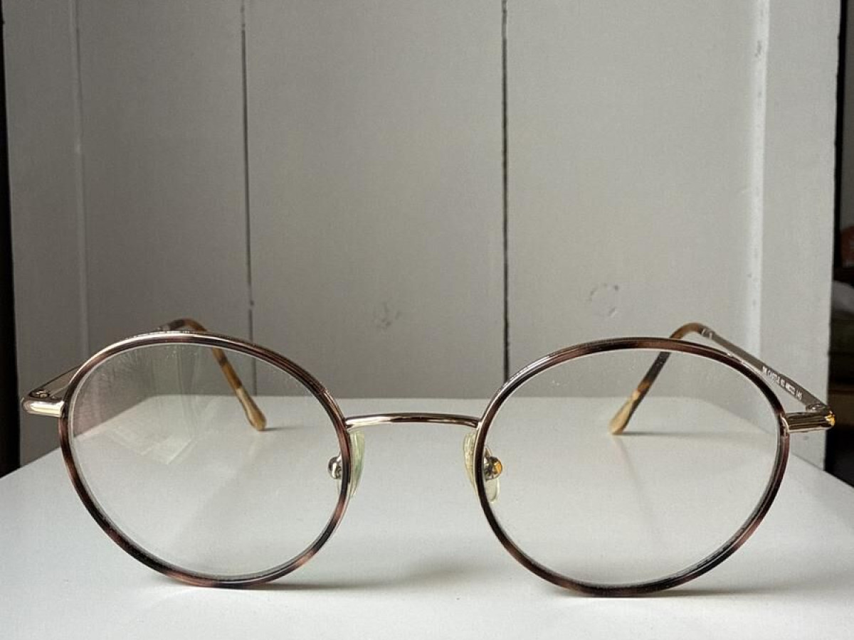 WHISTLER HILLS - DR CASTLE 02 48&curren;22-145