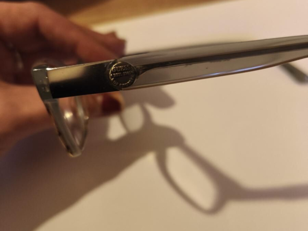 Guess - GU 2356 Ol 52 16-140 17&curren;15