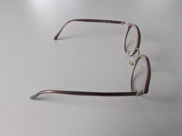 Laura Johns - Selena 47&curren;20 135 C04