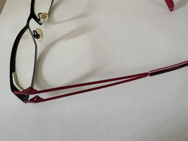 TT&T d &acute;Afflelou - 139 52 19 434 135 19&curren;52