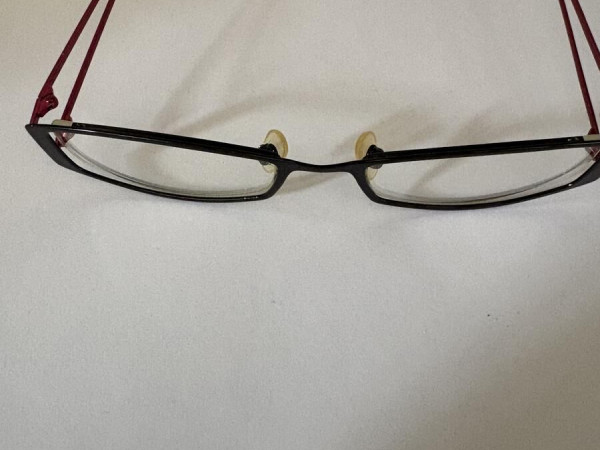 TT&T d &acute;Afflelou - 139 52 19 434 135 19&curren;52