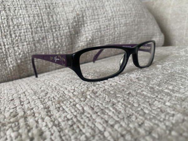 Guess  - GU2211 BLK 52&curren;16-135