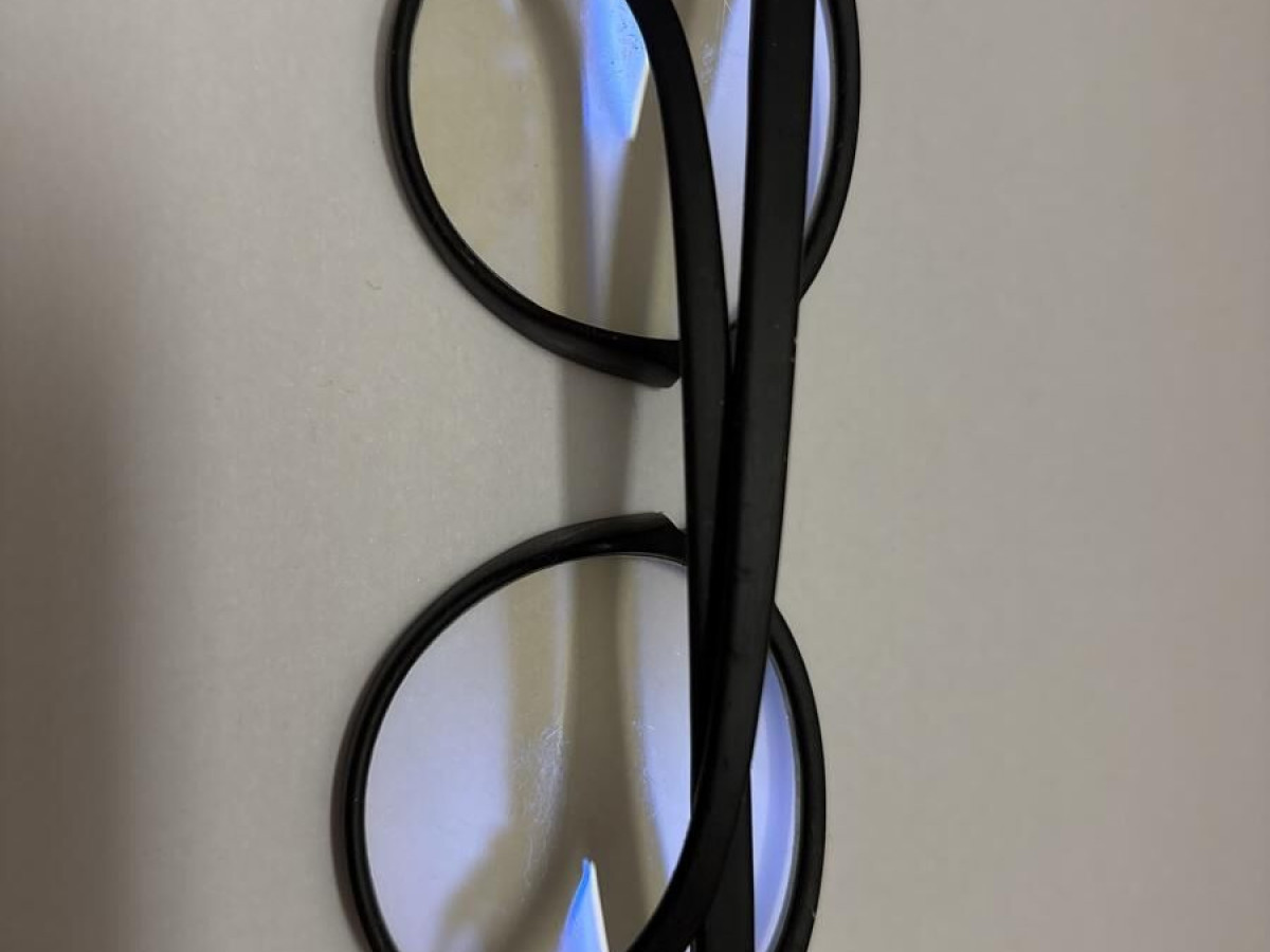 Izipizi - Screen 46&curren;20