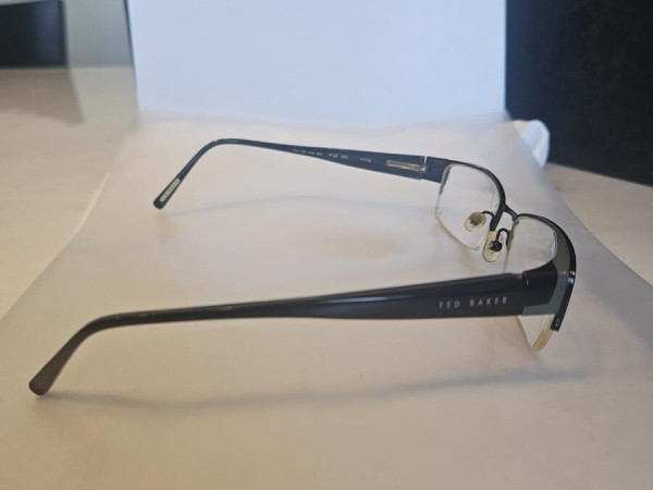 Ted Baker the old one two - 4132 005 54&curren;18