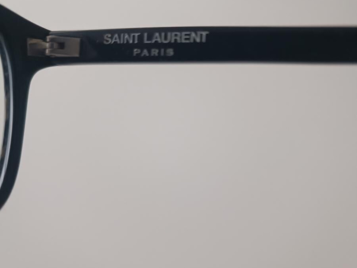 Yves Saint Laurent  - SL157 001 52&curren;18 -140