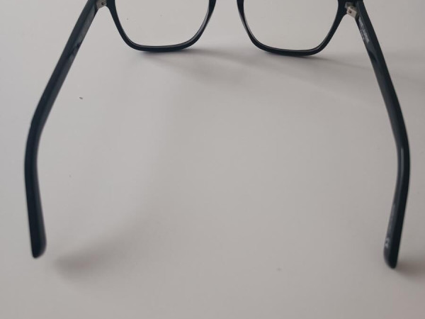 Yves Saint Laurent  - SL157 001 52&curren;18 -140