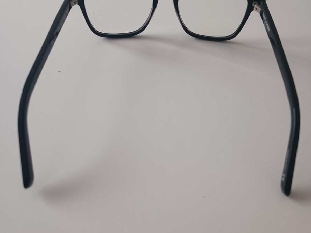 Yves Saint Laurent  - SL157 001 52&curren;18 -140