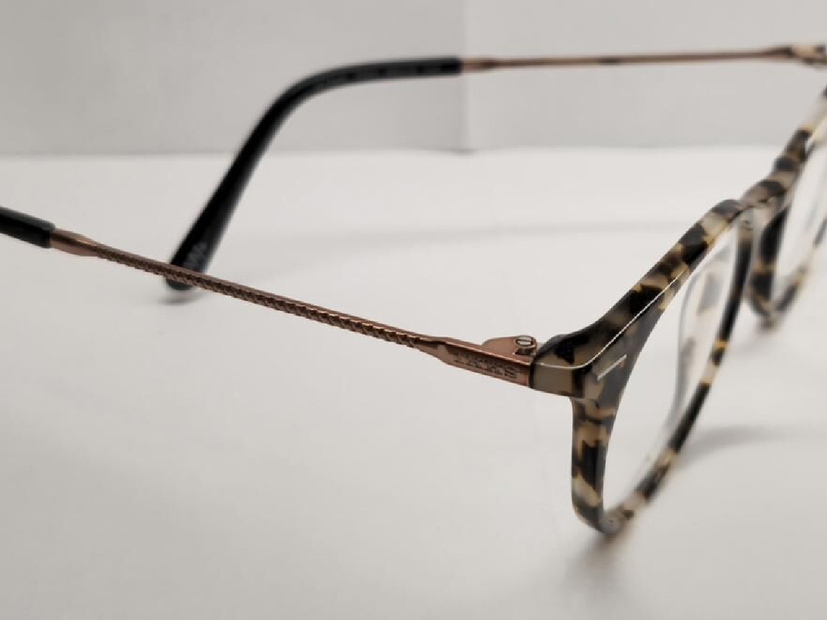 IKKS - I1040 7041 46&curren;19