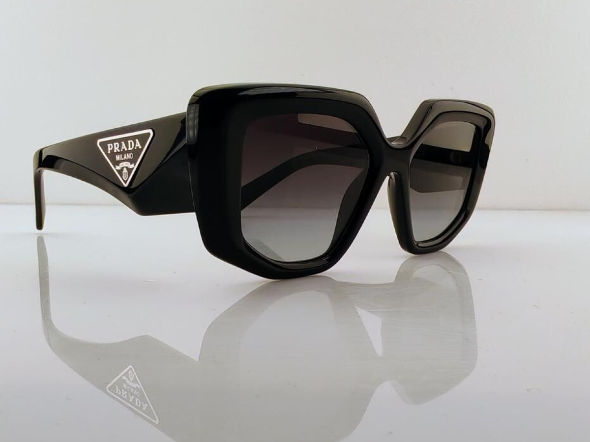 PRADA - SPR 14Z 1AB 09S 3N 50&curren;18