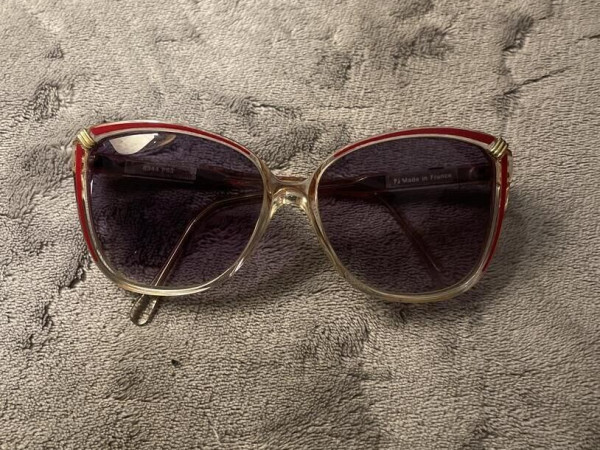 Yves Saint Lauren - 8344 P62