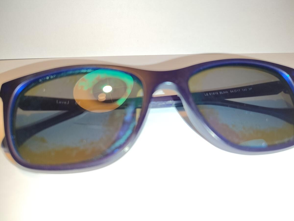 Level - Les1818 54&curren;17