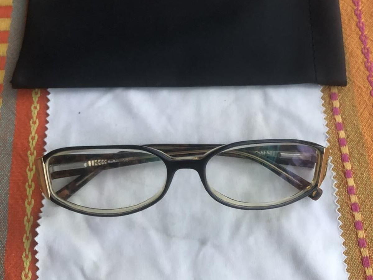 Max Mara MM288 &ndash; lunettes vintage noir & dor&eacute; &ndash; monture &eacute;l&eacute;gante Y2K