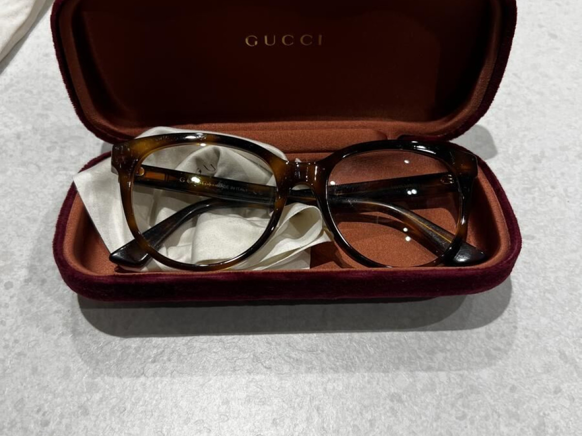 Gucci - ULR07BTADM 53&curren;18