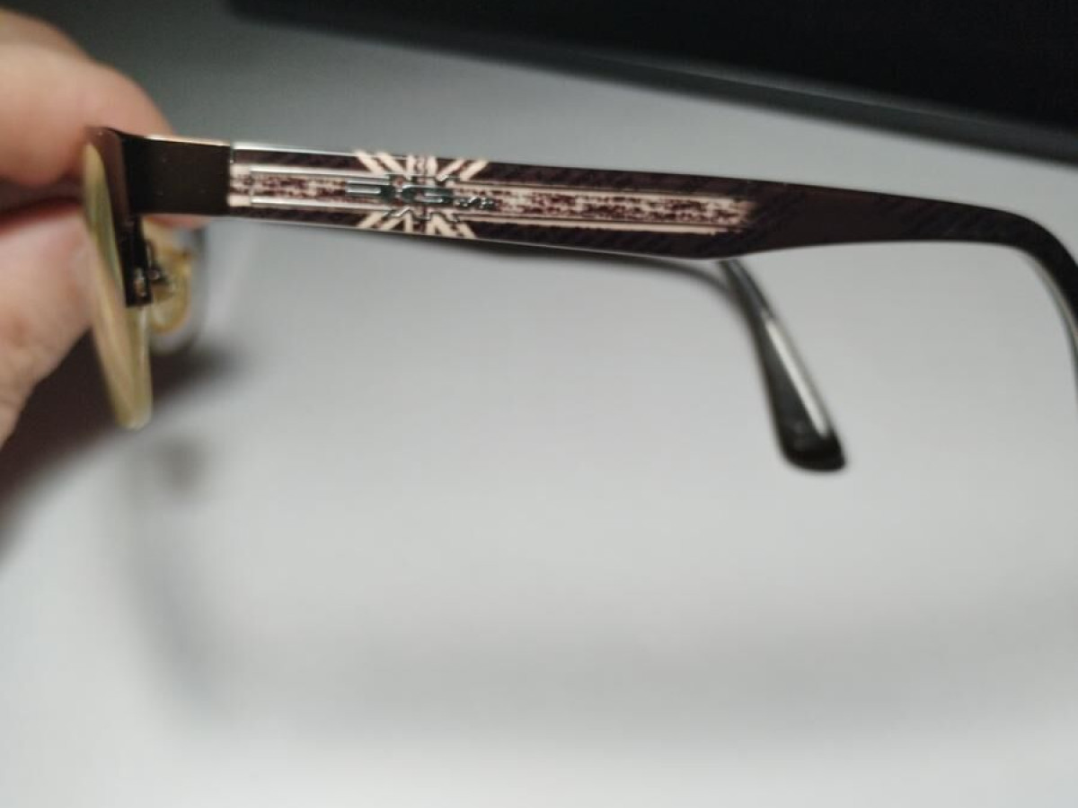 RG 512 - RJ903 48&curren;18 Seapor