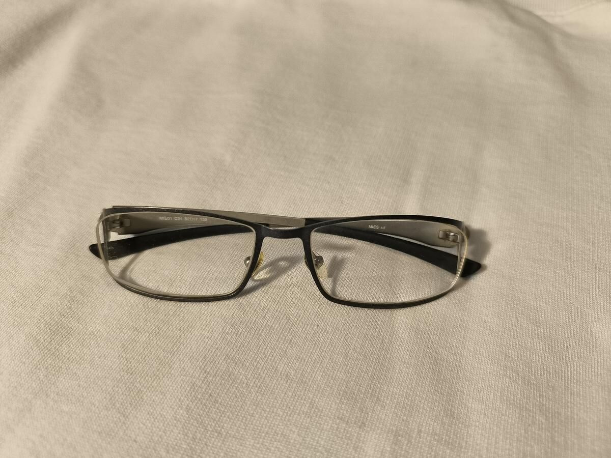 MIES  - MIE01C04 - 52&curren;17