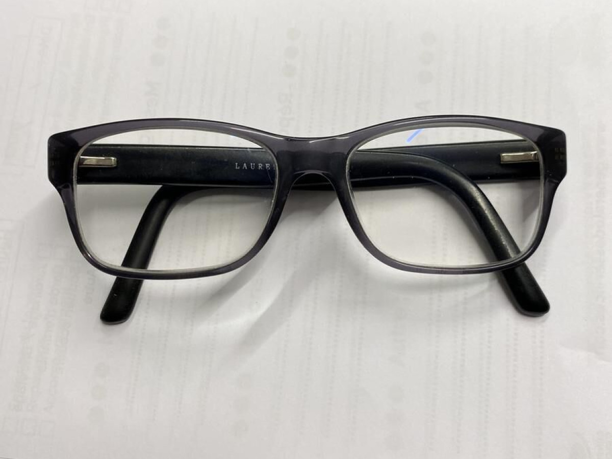 Laurent - Ph2175407520