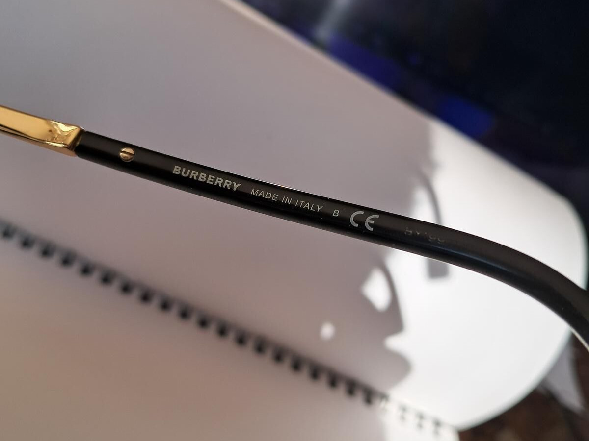 BURBERRY  - B2338 3001 53&curren;17 140