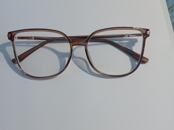 Monture papillon en ac&eacute;tate...