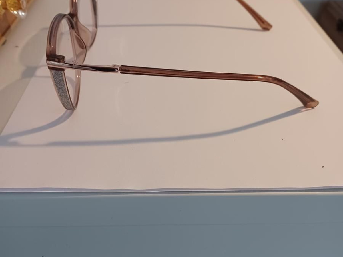 Monture papillon en ac&eacute;tate taupe et d&eacute;tails strass sur le c&ocirc;t&eacute; Firmoo - 0189 54 15-143-C7 54&curren;15