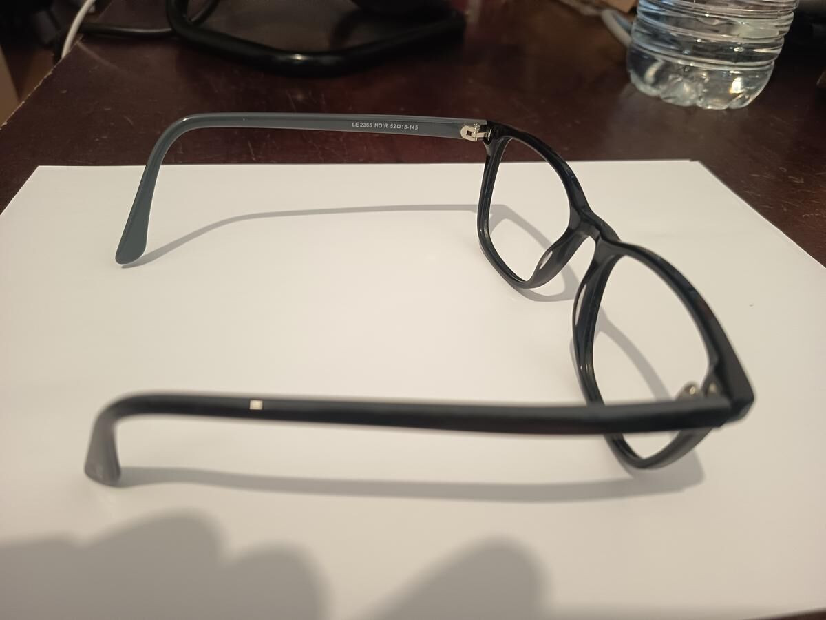 Level  - LE2355 52&curren;18145