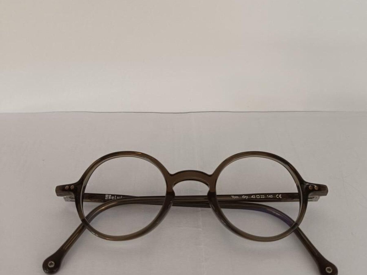 Belvie - Tom Gry 42&curren;22 145