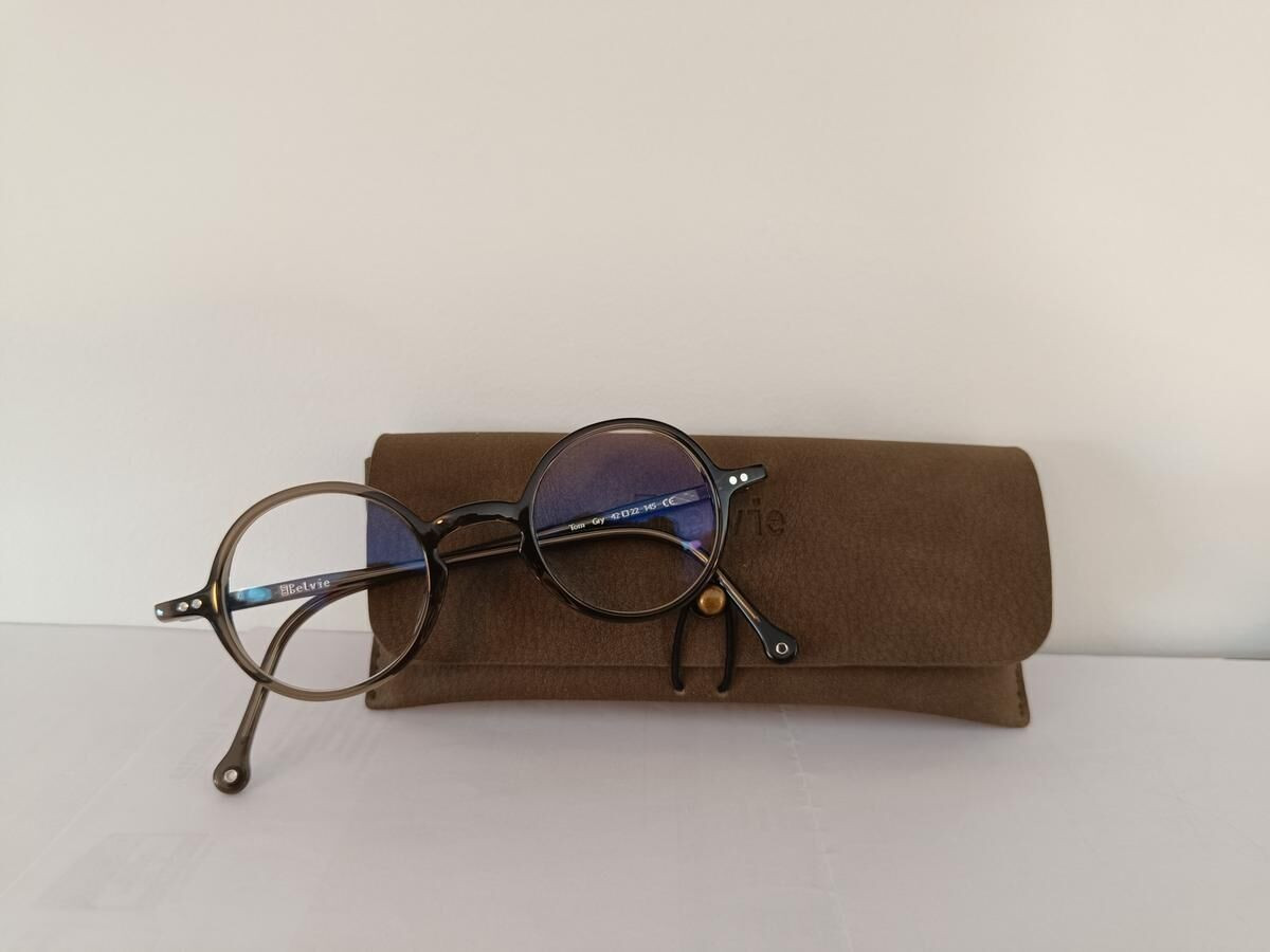 Belvie - Tom Gry 42&curren;22 145