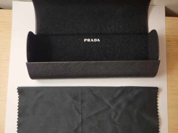 Prada - VPR18W 07R-101 52&curren;17
