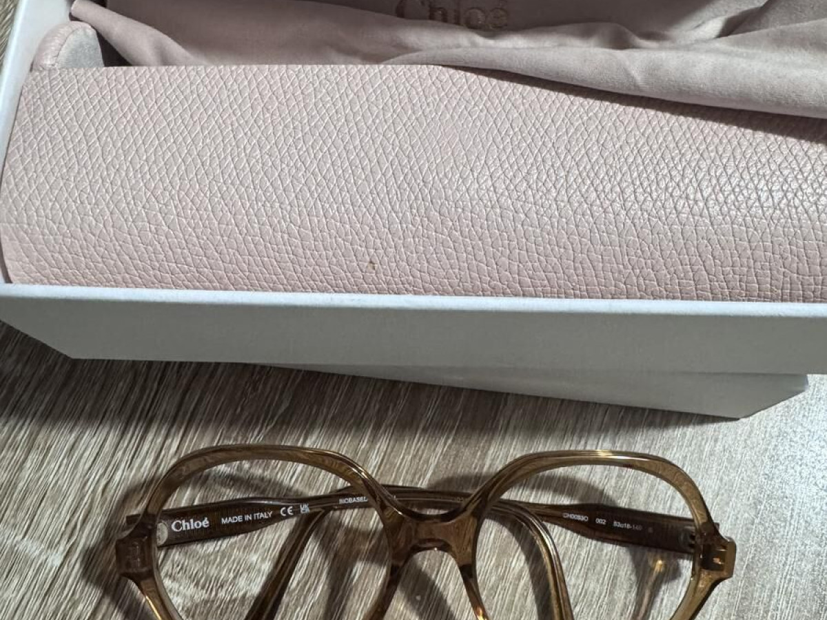 Chlo&eacute;  - CH00830 53&curren;18