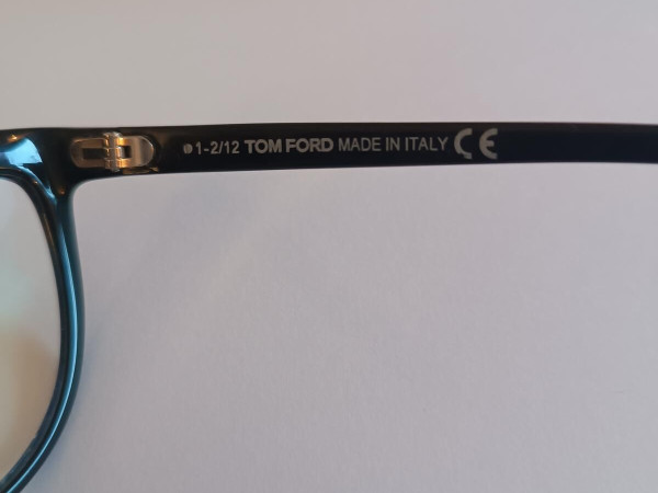 Tom Ford  - TF5266 001 57 11 135