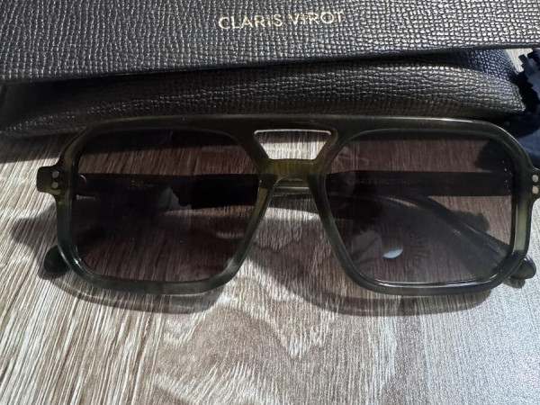 Claris Virot  - Timor 064C 53&curren;16