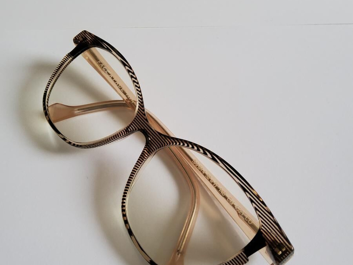 Face &agrave; face - Bahia452 17 55&curren;10