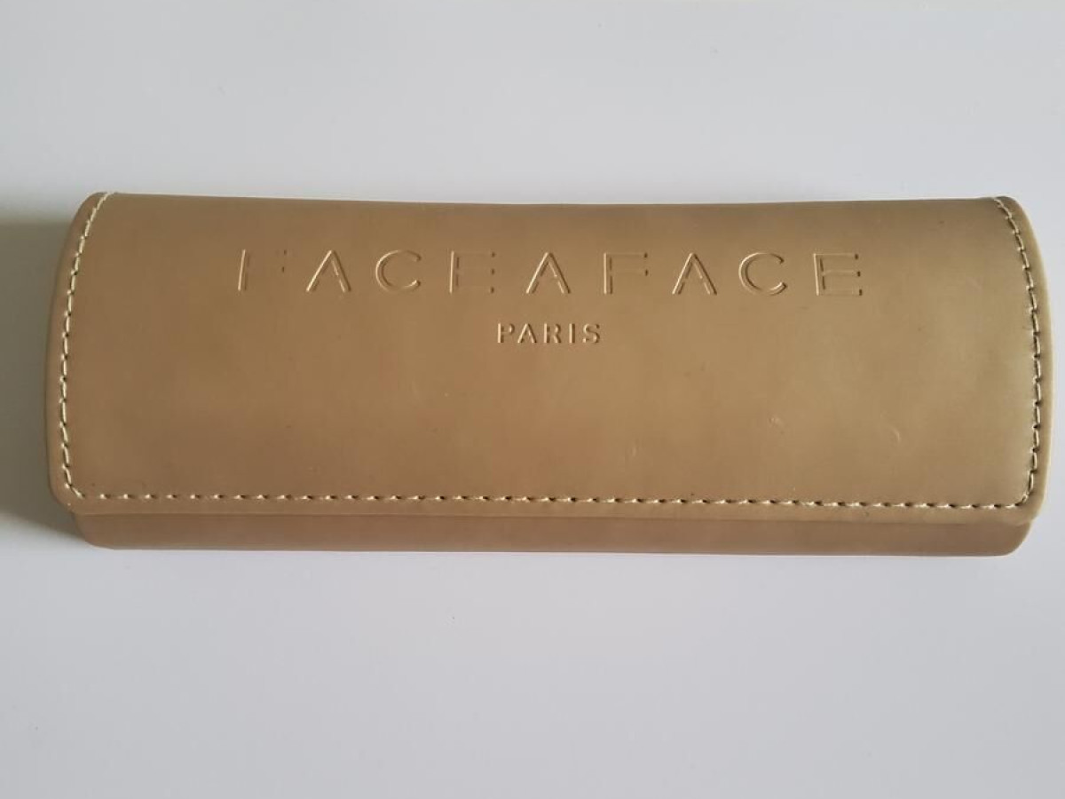 Face &agrave; face - Bahia452 17 55&curren;10