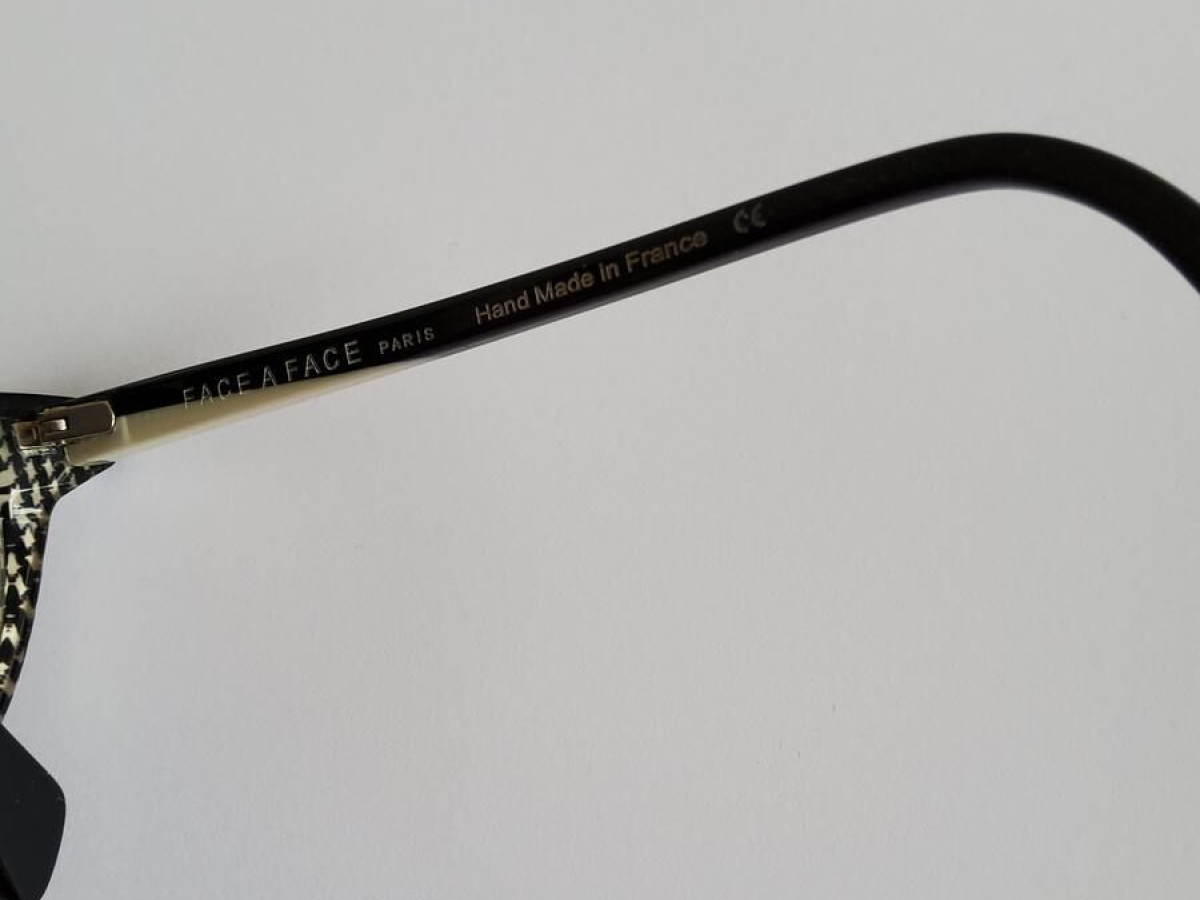 Face &agrave; face - FINCA250.17 55&curren;10