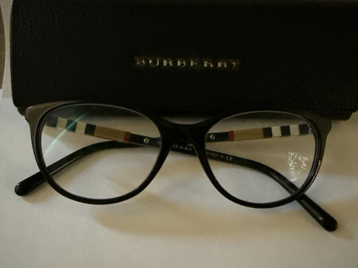 Burberry - BE2205 3001