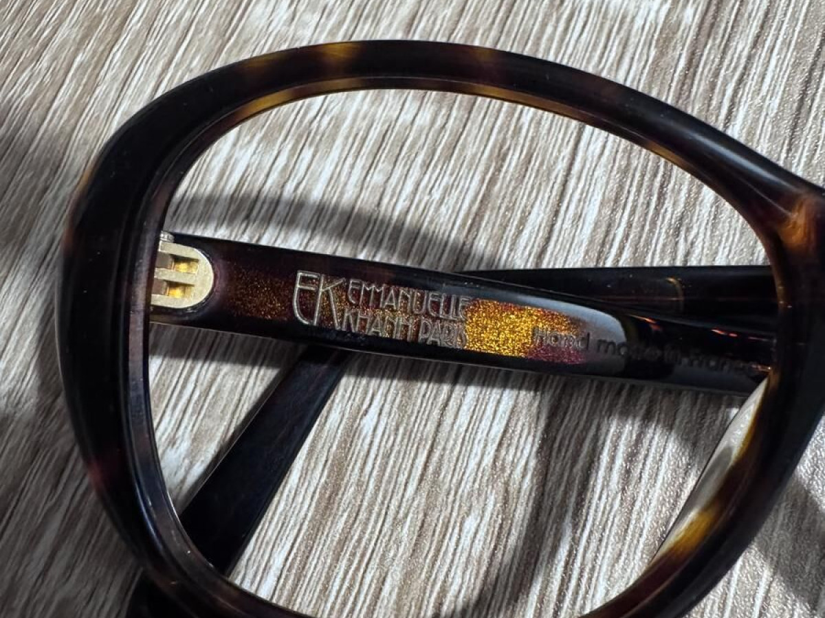 Emmanuelle khan - ek1720-18 50&curren;18