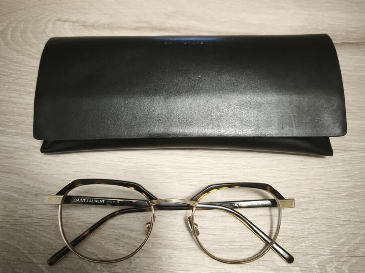 Yves Saint Laurent - SL124 003 50&curren;21-145