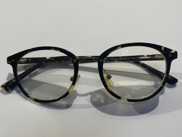 Lukkas Paris - LU 1701-ÉCAI...