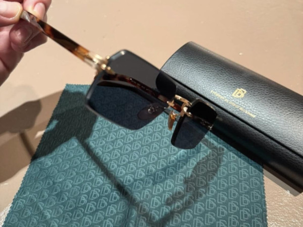 EYEWEAR by DAVID BECKHAM - DB 7109/S 56¤20