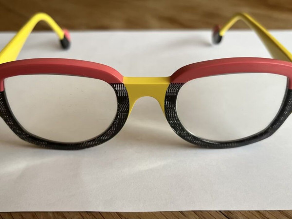 theo  - supr&eacute;matisme couleur 24