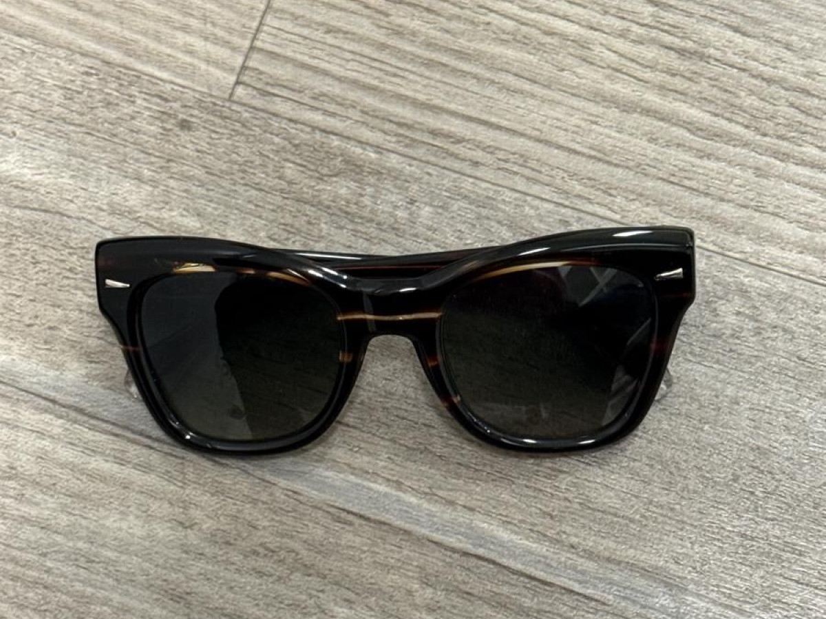 Gigi studios  - Walker  50&curren;22