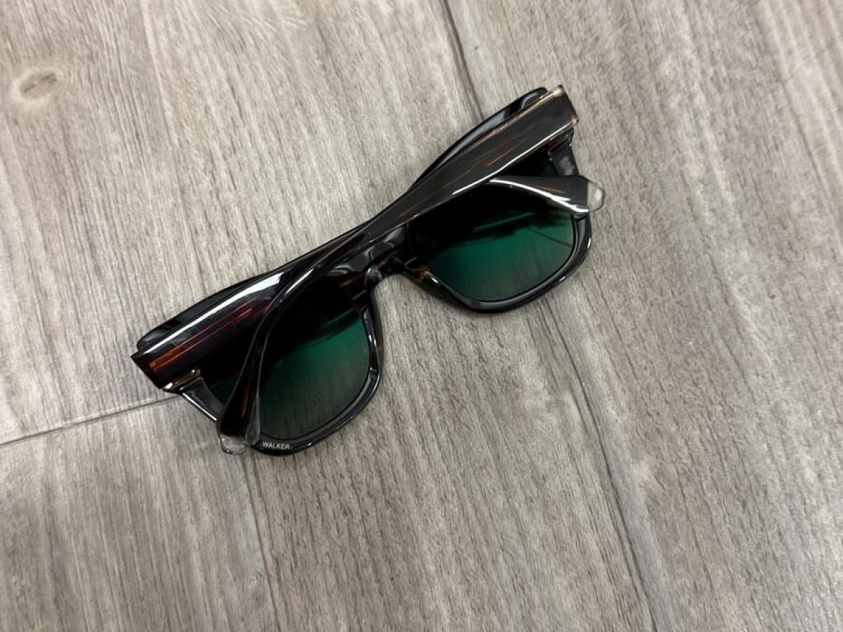 Gigi studios  - Walker  50&curren;22